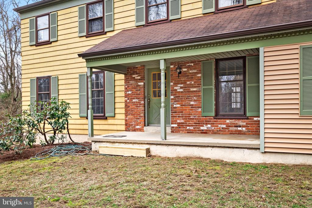 725 5TH STREET