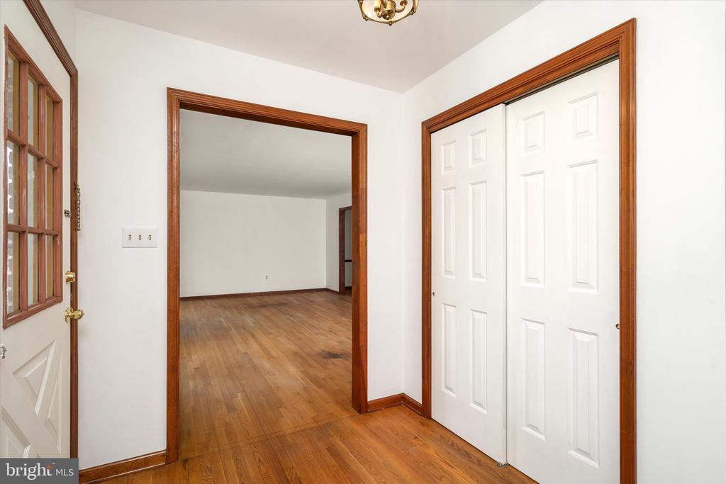 725 5TH STREET