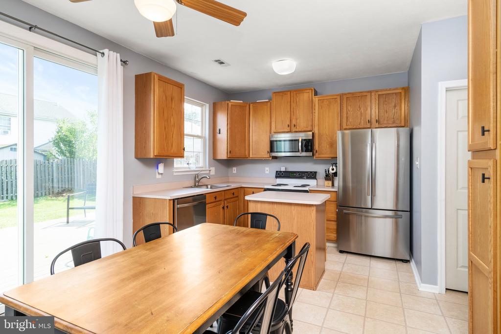 7 WILDBERRY DRIVE