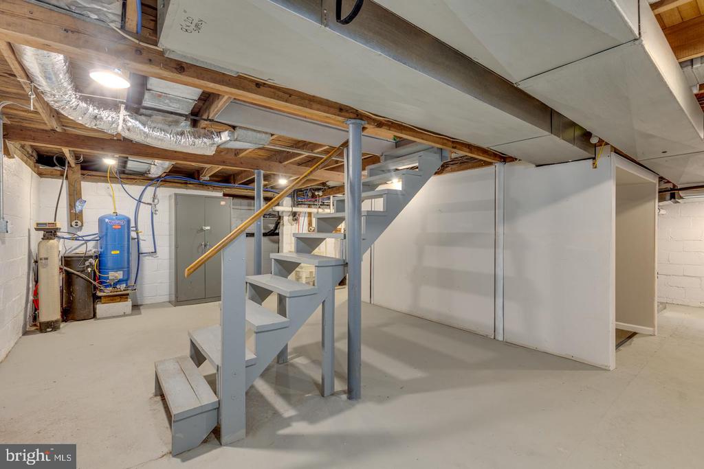 199 CHIPPEWA TRAIL