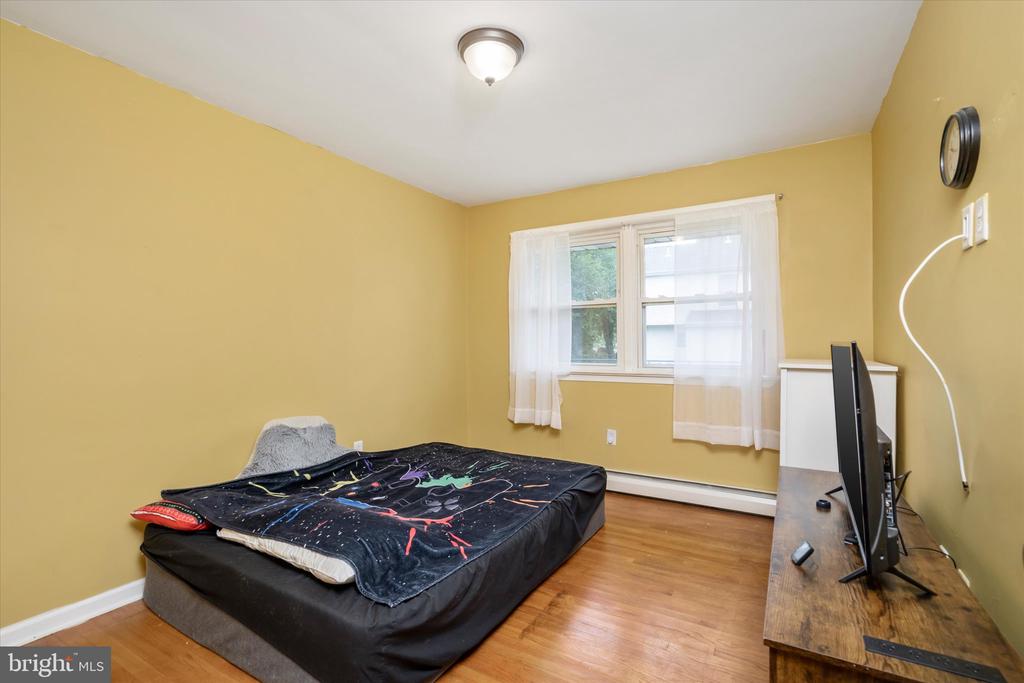 823 BORDENTOWN ROAD