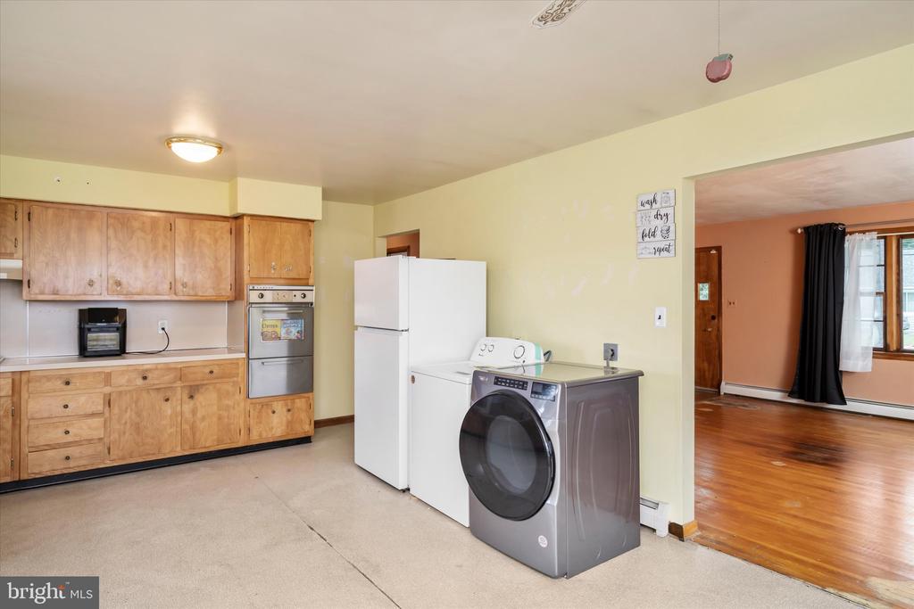 823 BORDENTOWN ROAD
