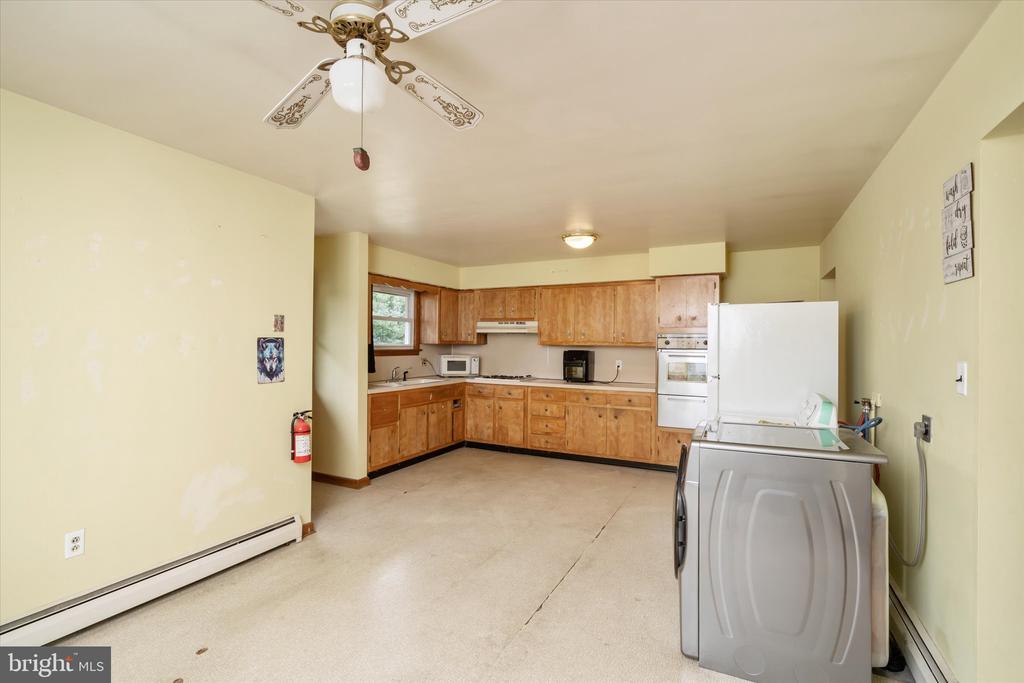 823 BORDENTOWN ROAD