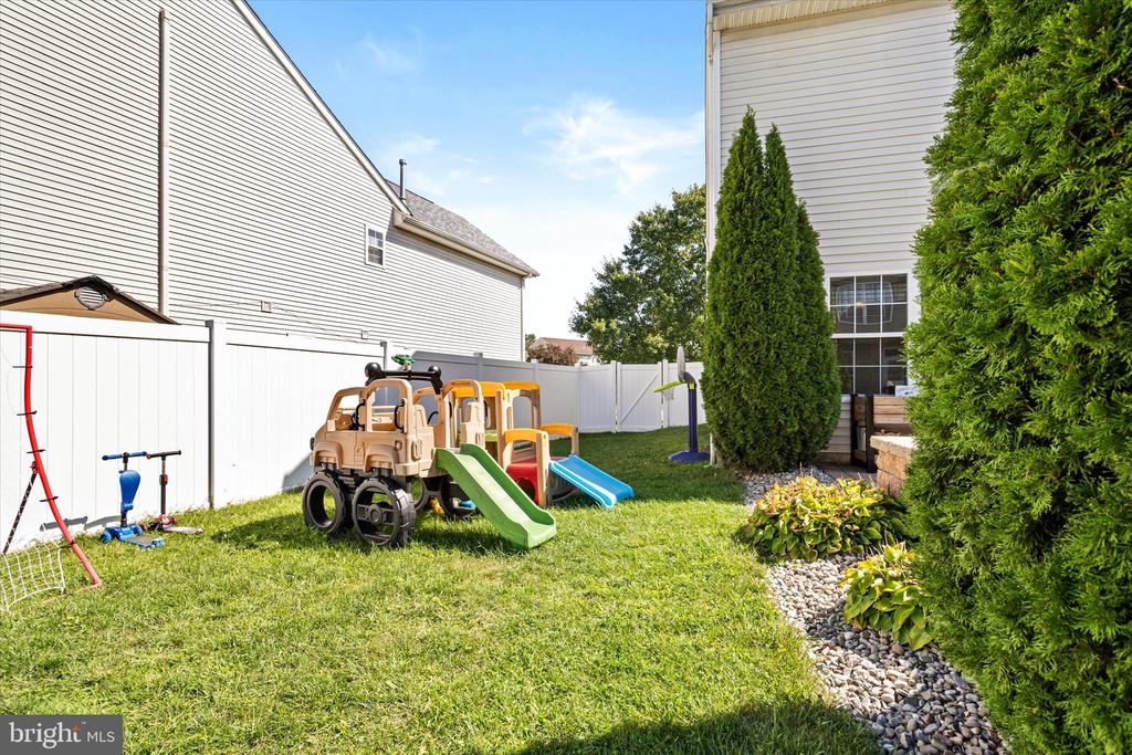 9 JUNIPER DRIVE