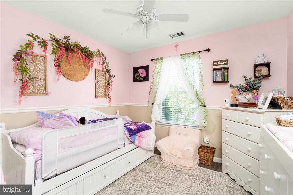 9 JUNIPER DRIVE