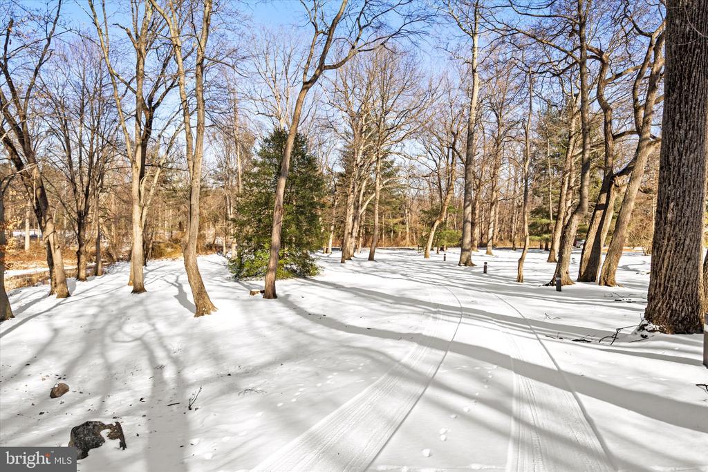 610 CREEK ROAD