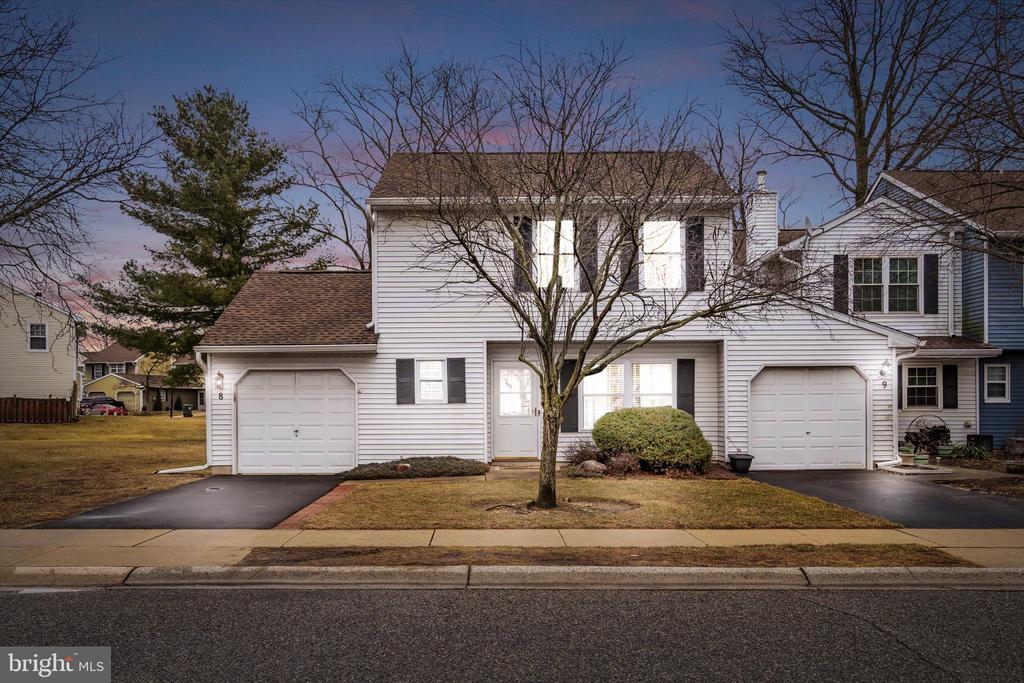 8 KENNEBEC COURT