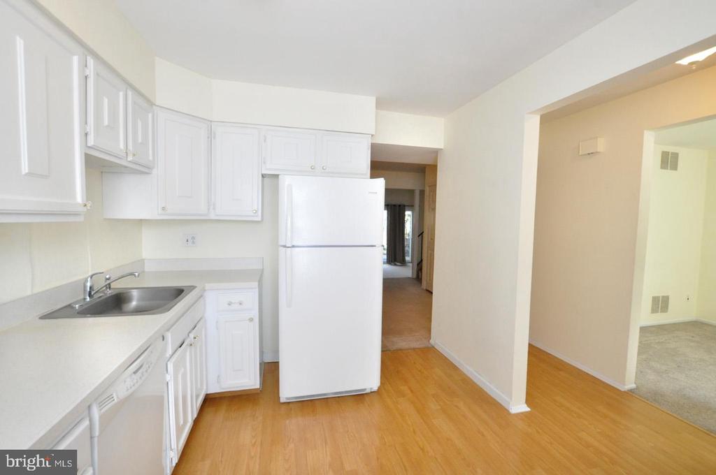 37 WENTWOOD COURT