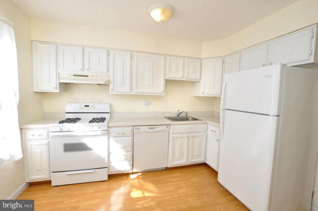 37 WENTWOOD COURT