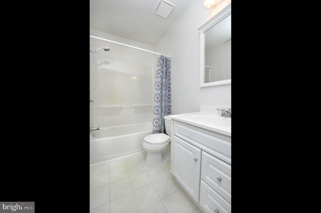 37 WENTWOOD COURT