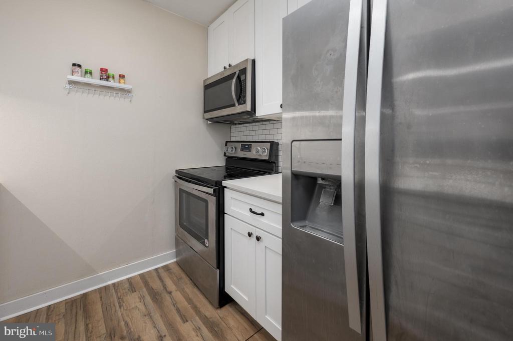 25 S CHURCH ROAD Unit: 72