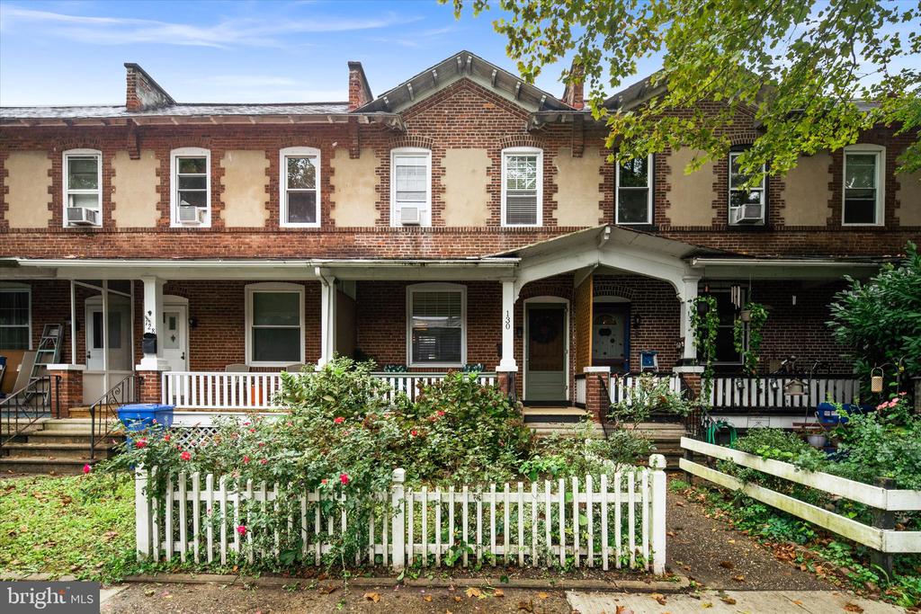 130 7TH AVENUE