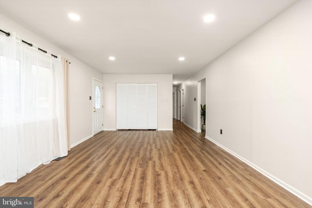 203 COVILLE DRIVE