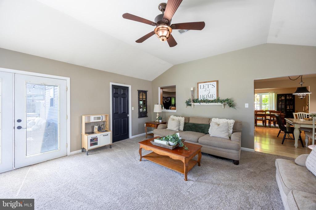 3 LINDEN TREE LANE