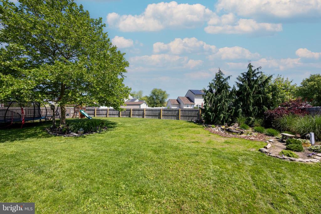 3 LINDEN TREE LANE