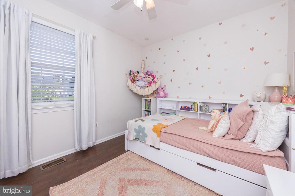 3 LINDEN TREE LANE