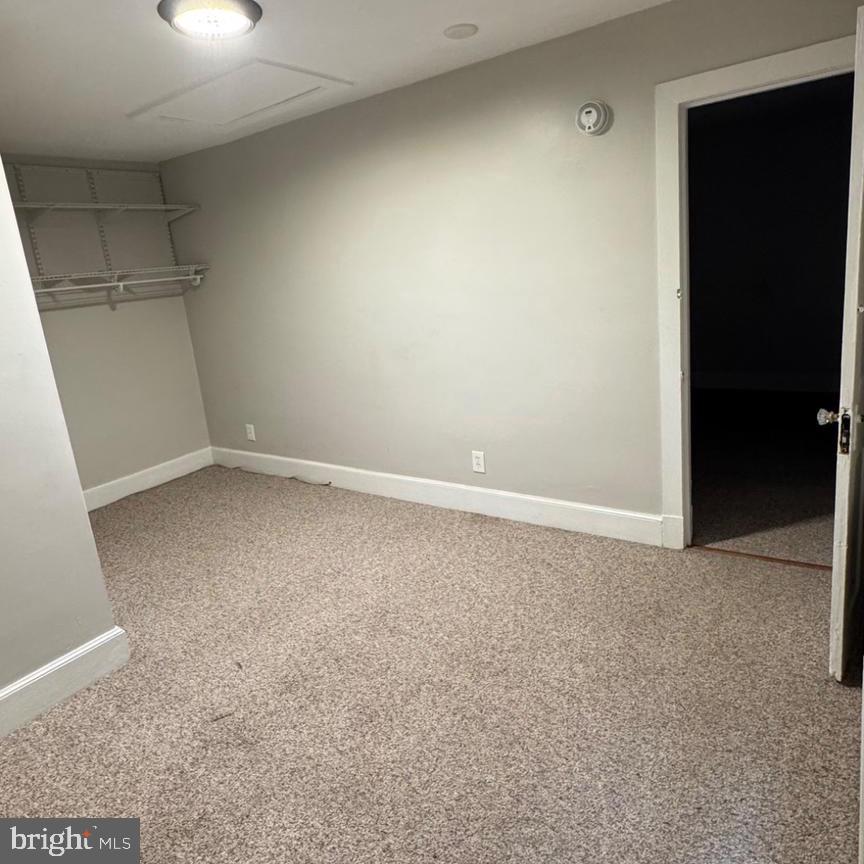 132 FARNSWORTH AVENUE Unit: 2