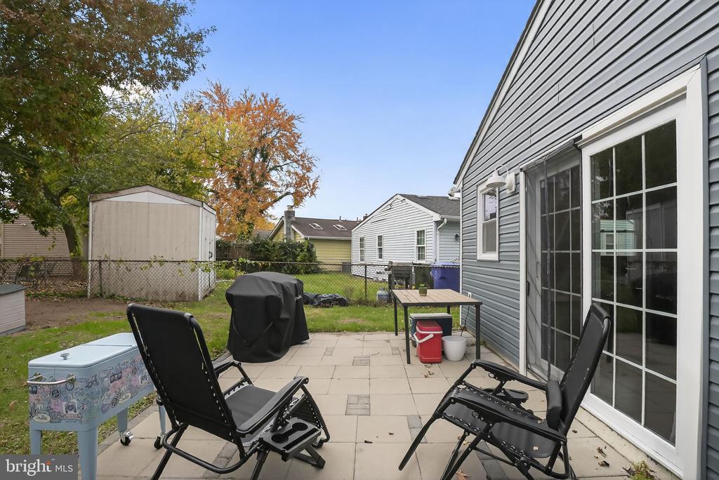 932 MOUNT ROAD
