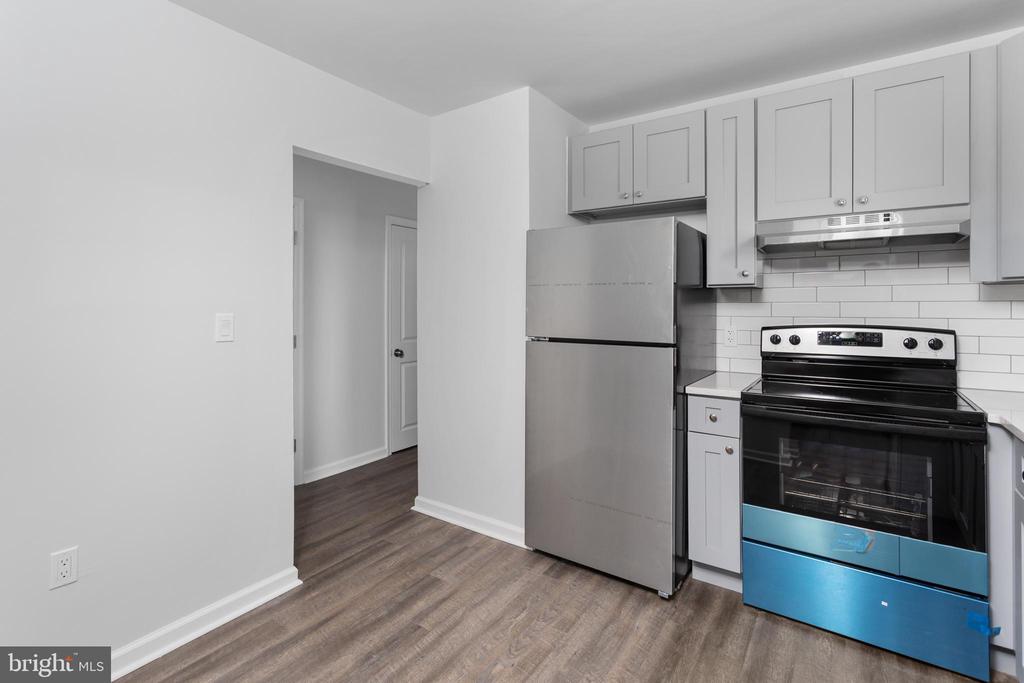 20 FLORENCE TOLLGATE