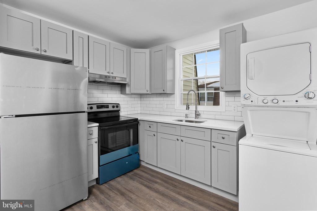 20 FLORENCE TOLLGATE