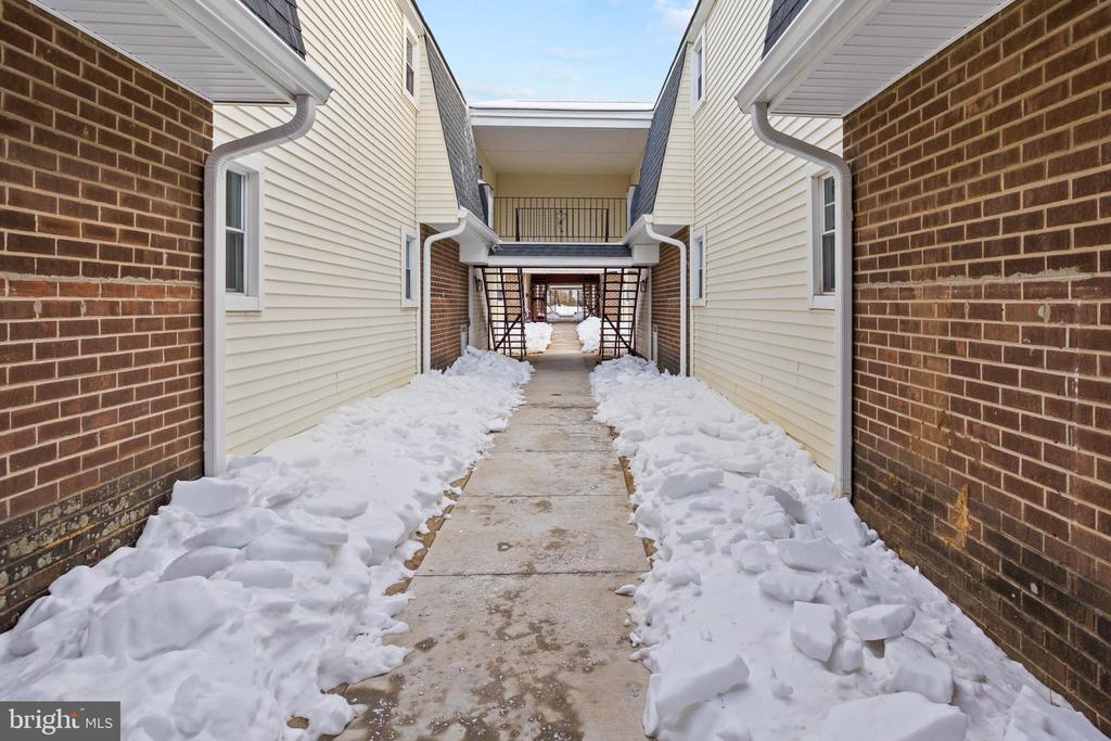 20 FLORENCE TOLLGATE