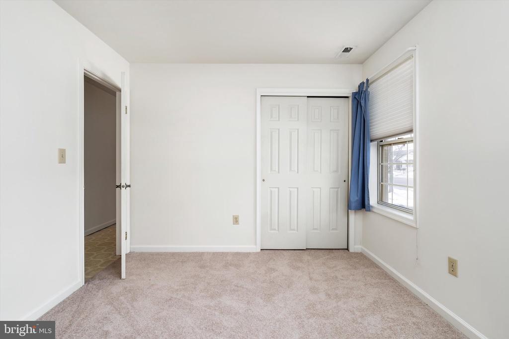2 FERNWOOD COURT