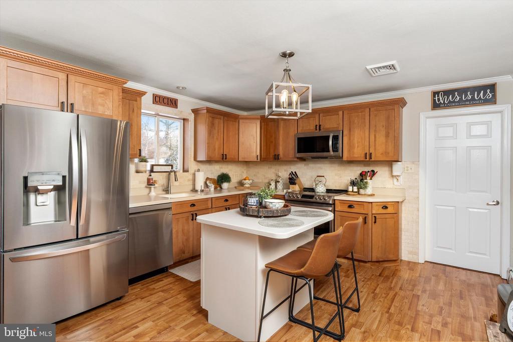 387 CHESTERFIELD-JACOBSTOWN ROAD