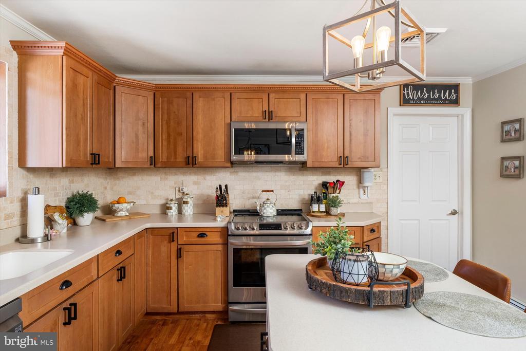 387 CHESTERFIELD-JACOBSTOWN ROAD