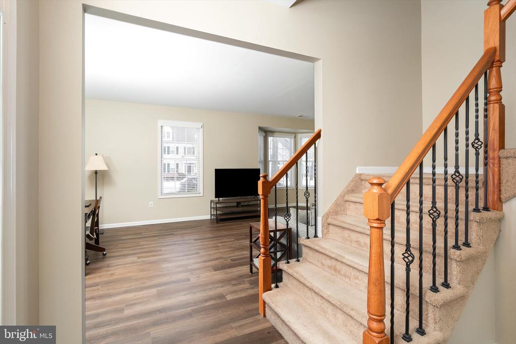 25 SADDLE WAY