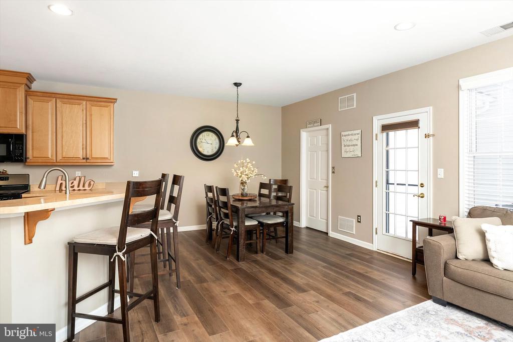 25 SADDLE WAY