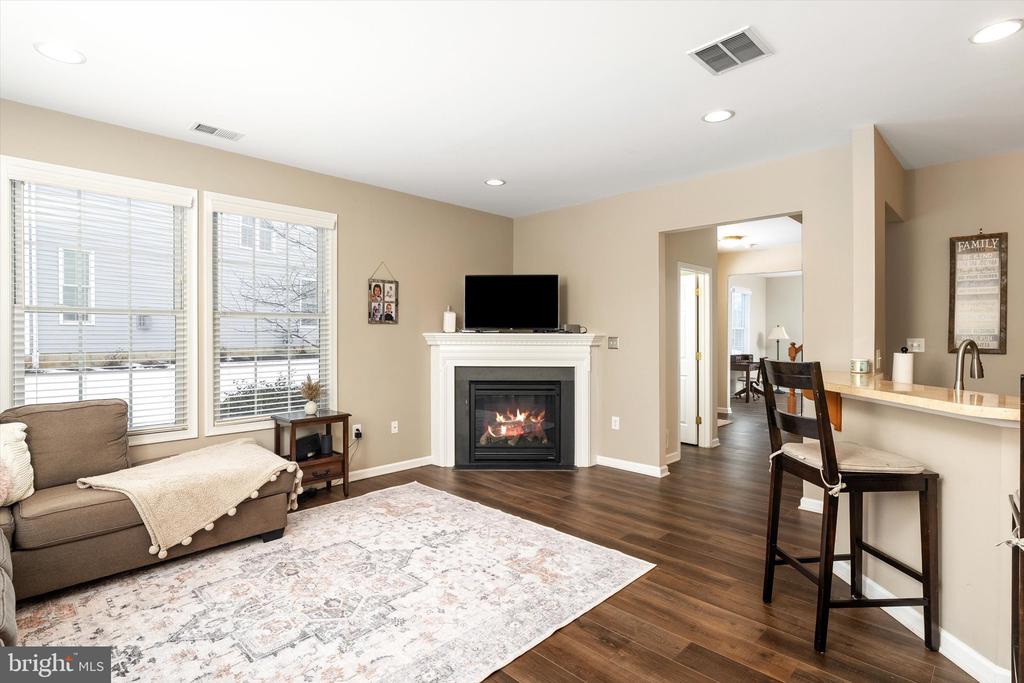 25 SADDLE WAY