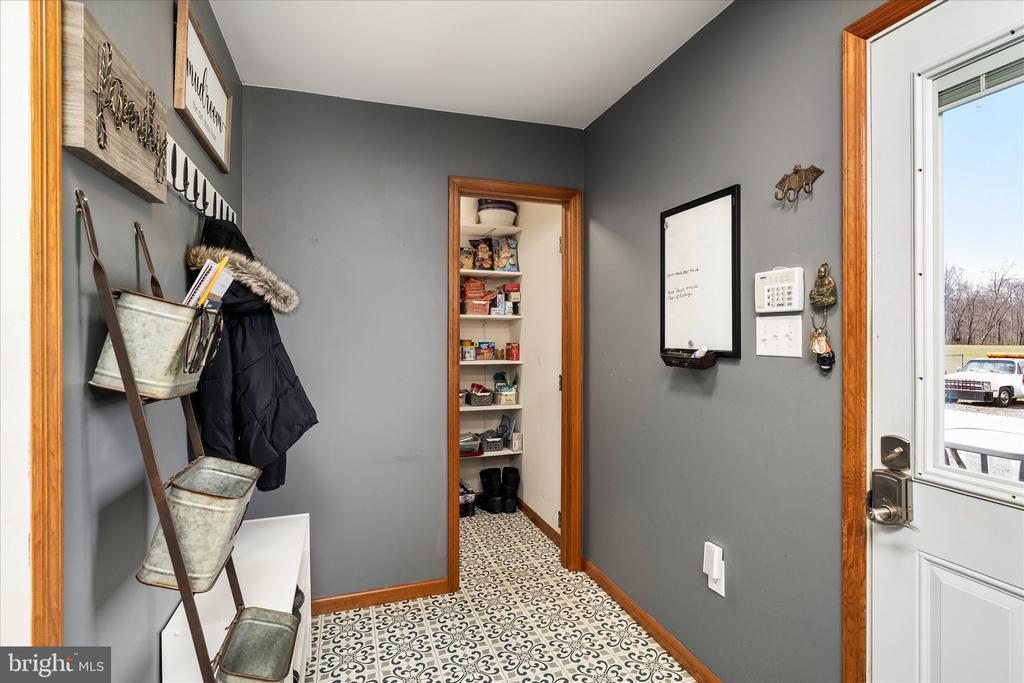282 CHESTERFIELD JACOBSTOWN ROAD