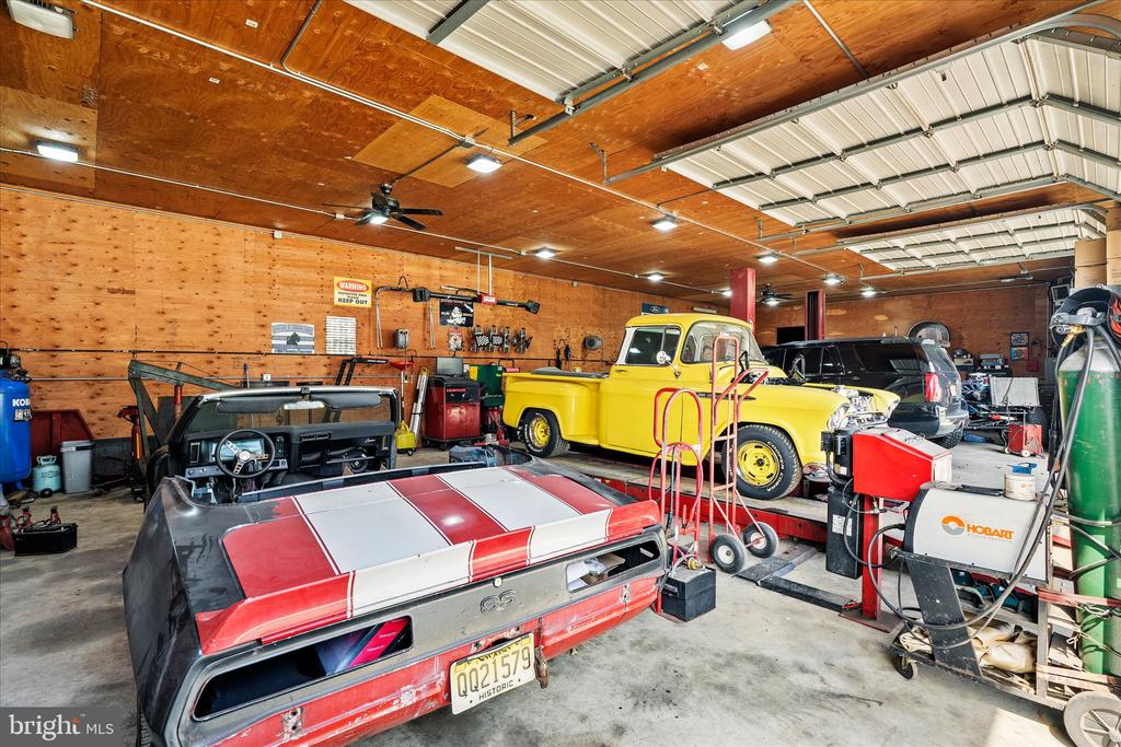 282 CHESTERFIELD JACOBSTOWN ROAD