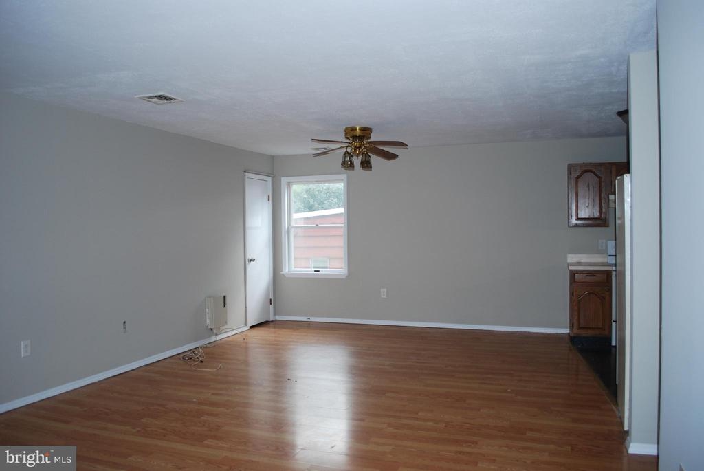 353 FARNSWORTH AVENUE Unit: 2ND FLOOR