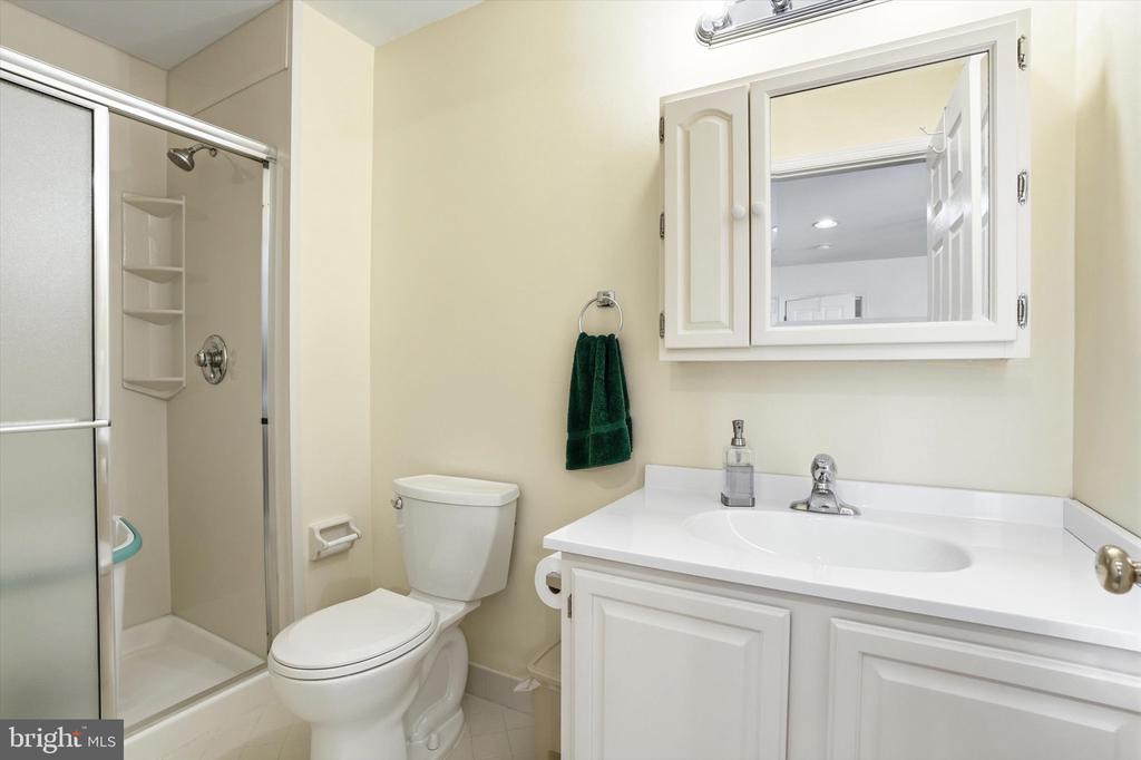 27 ASPEN COURT