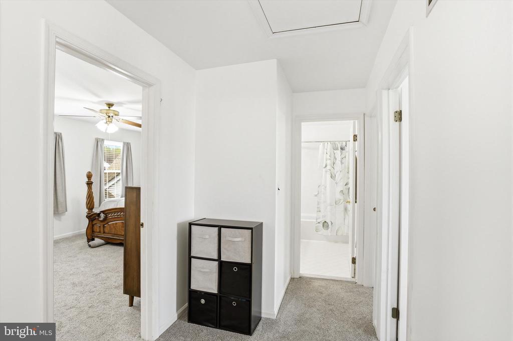 27 ASPEN COURT