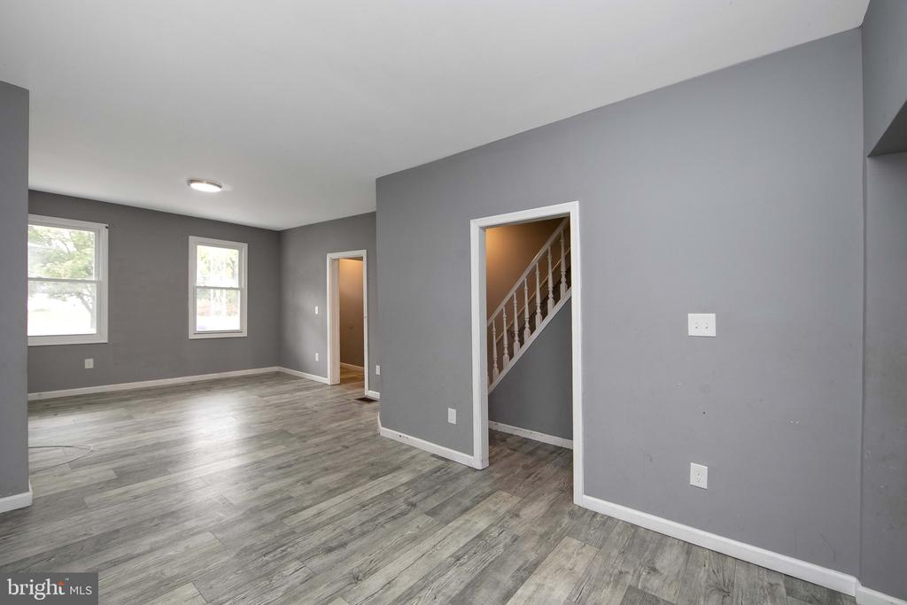 133 E FEDERAL STREET