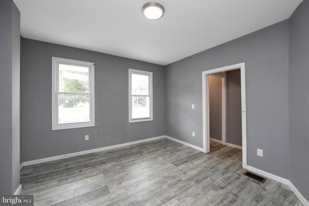 133 E FEDERAL STREET