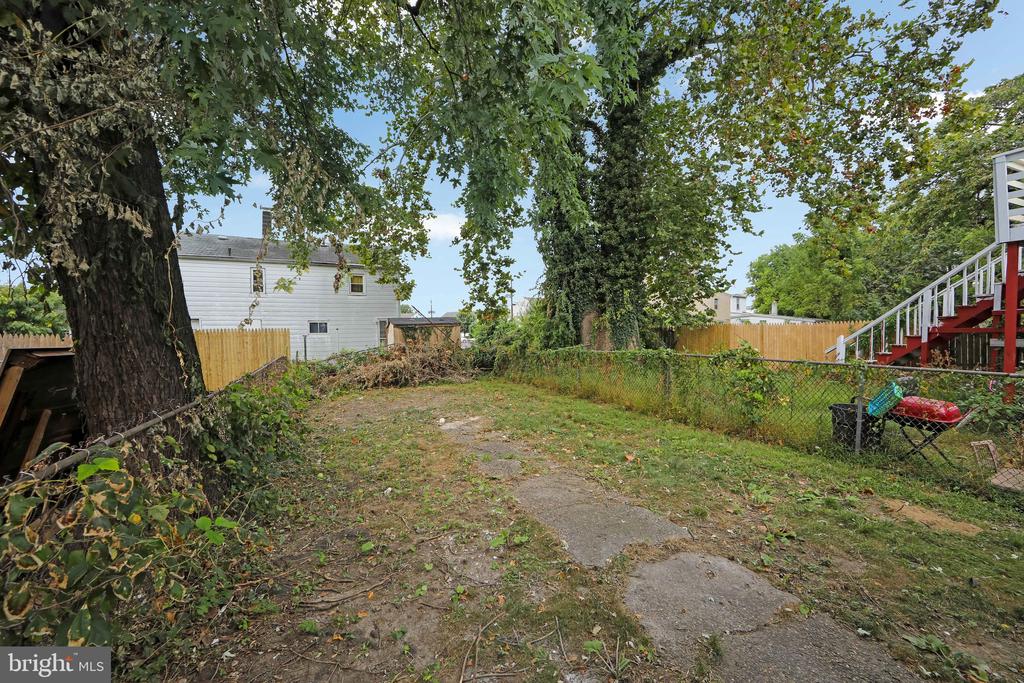 133 E FEDERAL STREET
