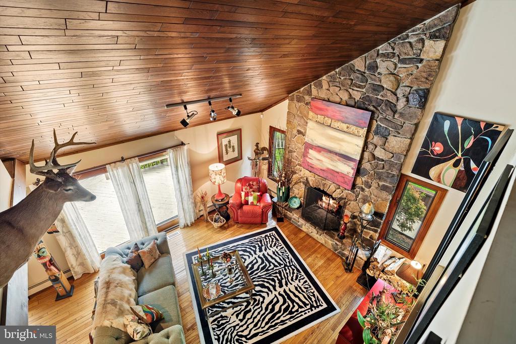 621 HANOVER DRIVE