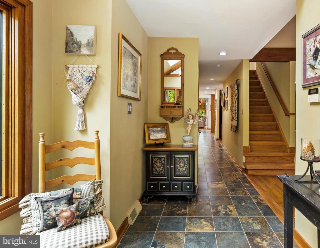 621 HANOVER DRIVE