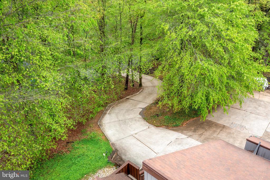 621 HANOVER DRIVE