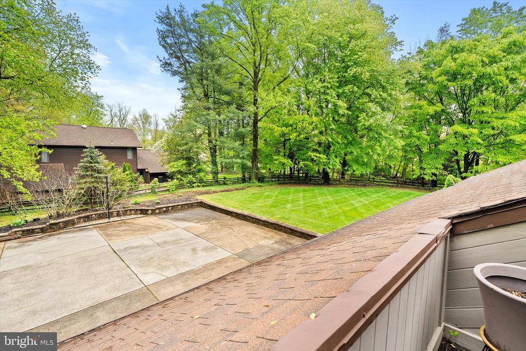 621 HANOVER DRIVE