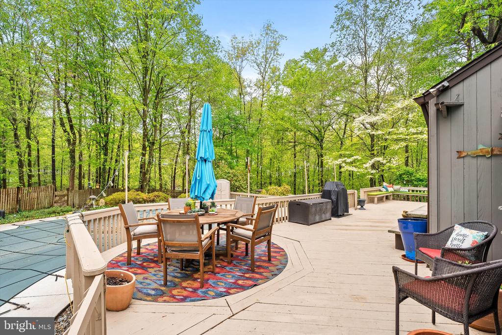 621 HANOVER DRIVE