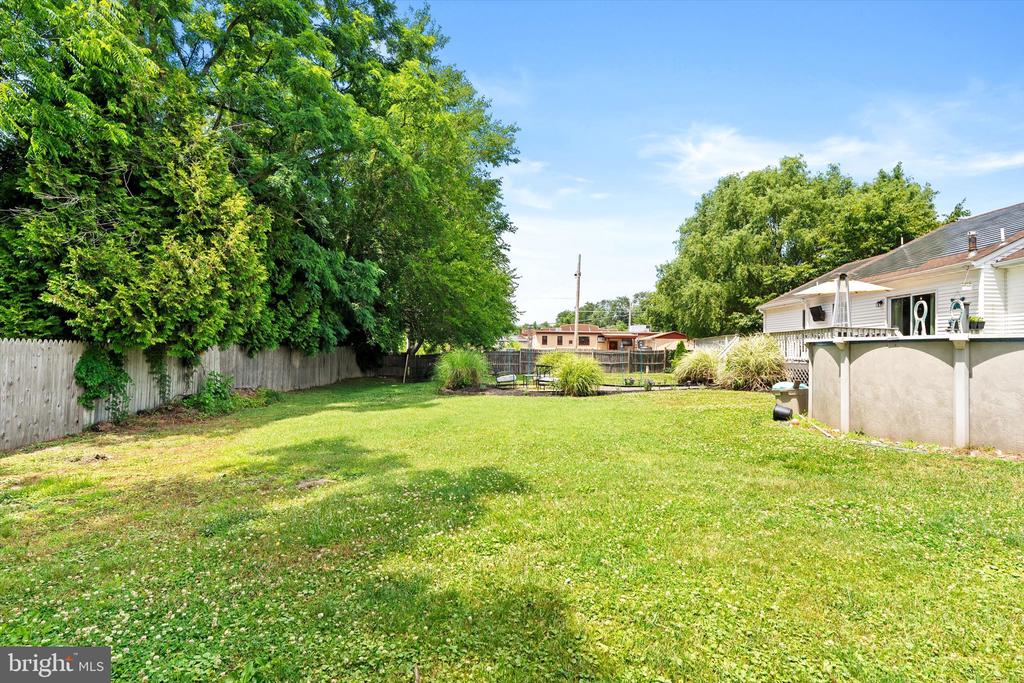 3 NOR LAINE DRIVE