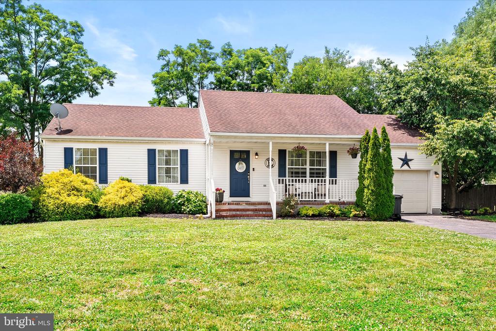 3 NOR LAINE DRIVE
