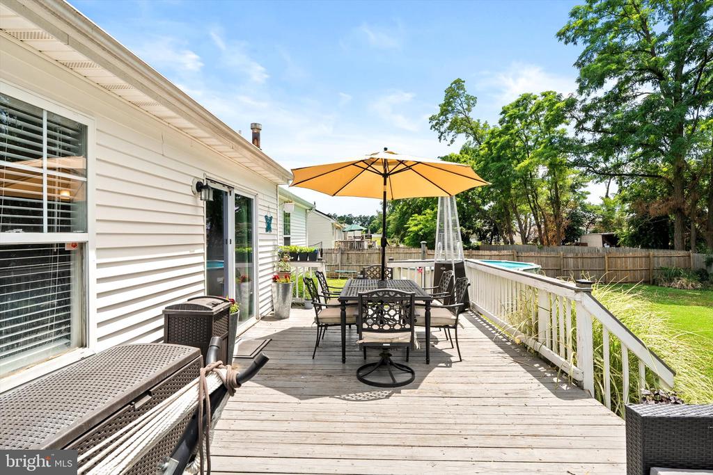 3 NOR LAINE DRIVE
