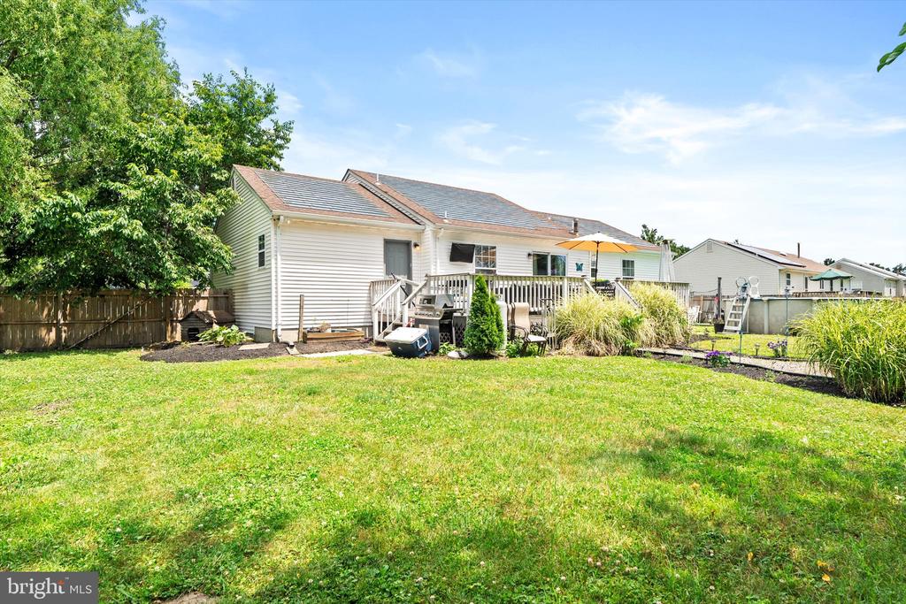 3 NOR LAINE DRIVE