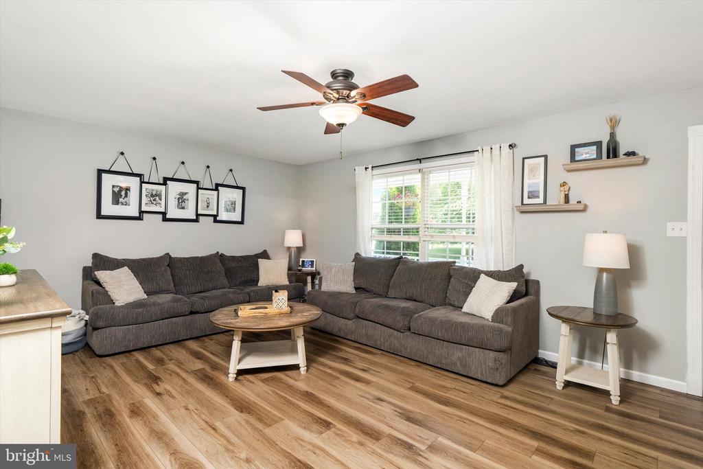 3 NOR LAINE DRIVE