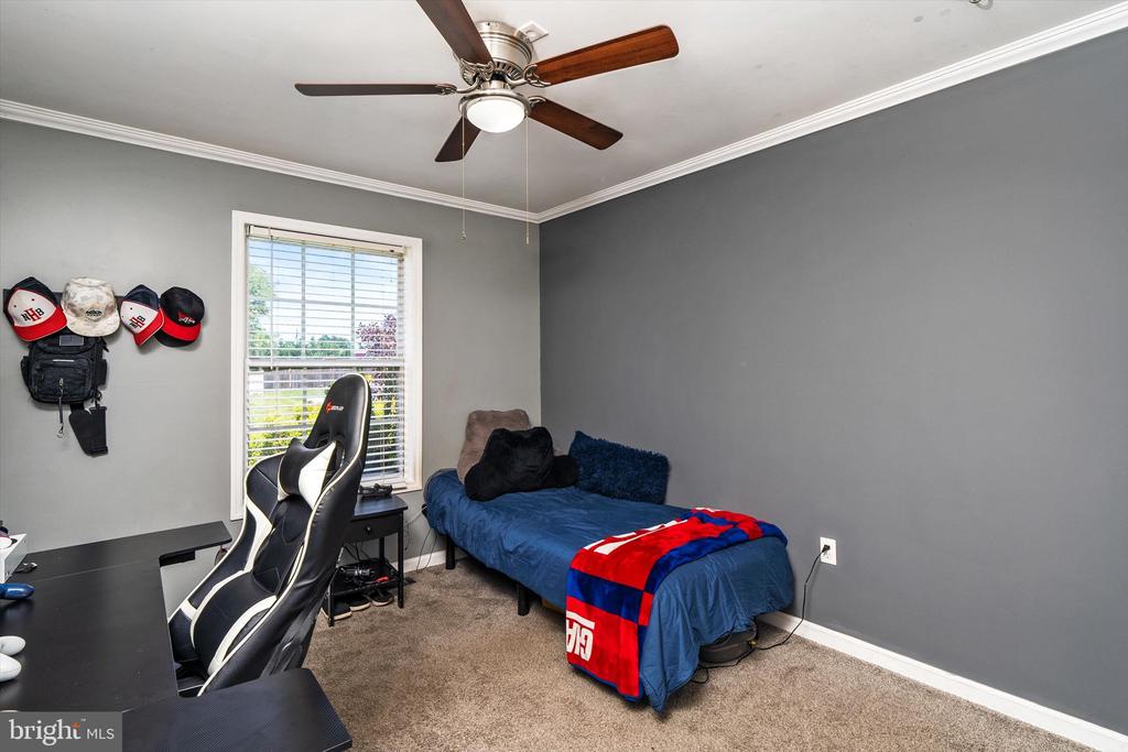 3 NOR LAINE DRIVE